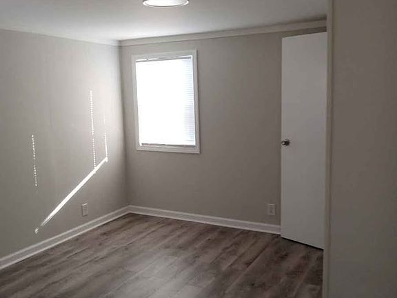 3rd image of 38 Barbee Path