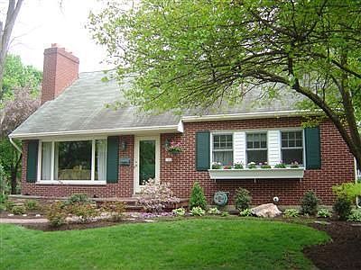 1st image of 146 Beverly Pl