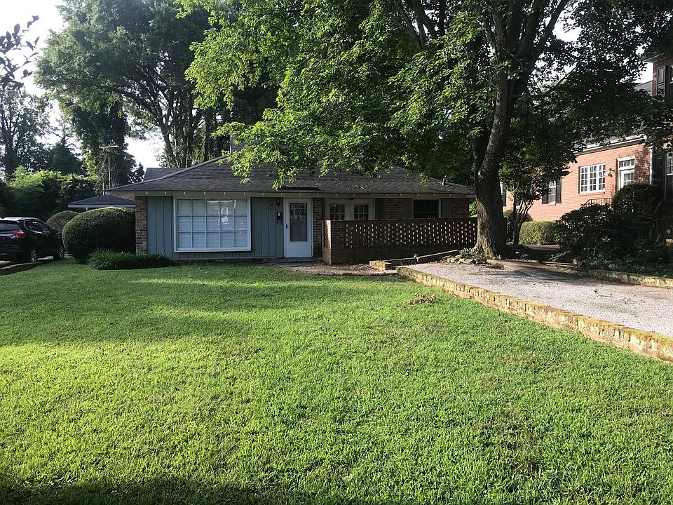 1st image of 109 Briarwood Ct #A