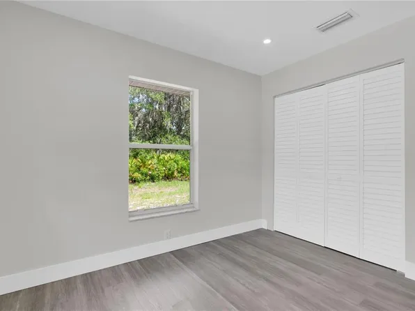 3450 Park Ave, Indian Lake Estates, FL 33855