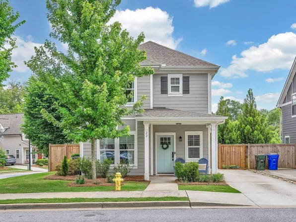 22 Greenridge Dr, Greenville, SC 29607