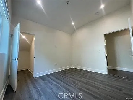 6445 Woodley Ave #101 — Photo 15