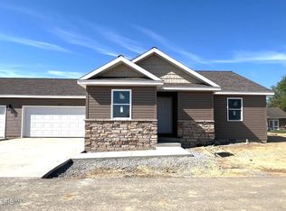 987 Greenbrier Rd #137, Upper Sandusky, OH 43351