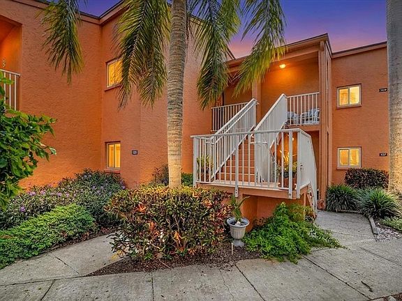 5th image of 7400 SUNSHINE SKYWAY LANE S #126
