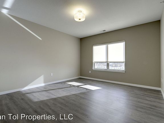 2nd image of 1050 Marsh St Unit 113