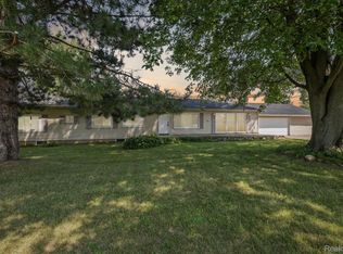 2933 E Sanilac Rd, Mayville, MI 48744