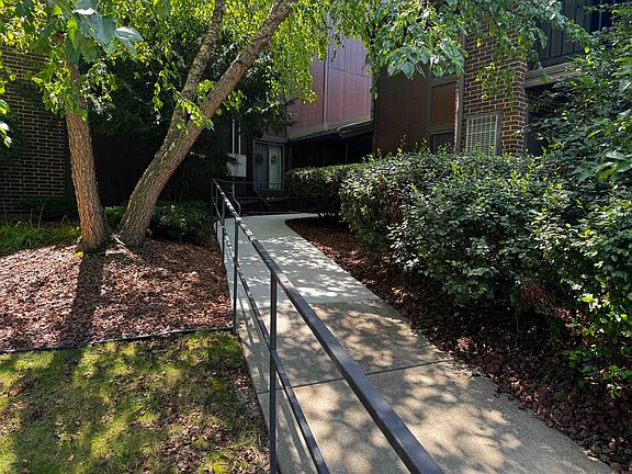 2nd image of 3120 Creek View Dr #1