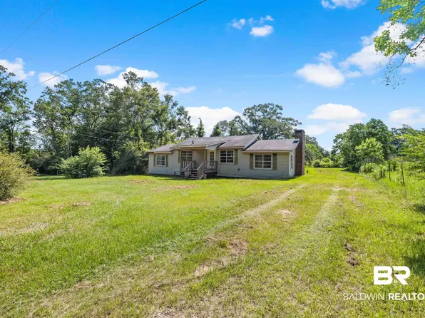45990 Eastwood Dr, Bay Minette, AL 36507