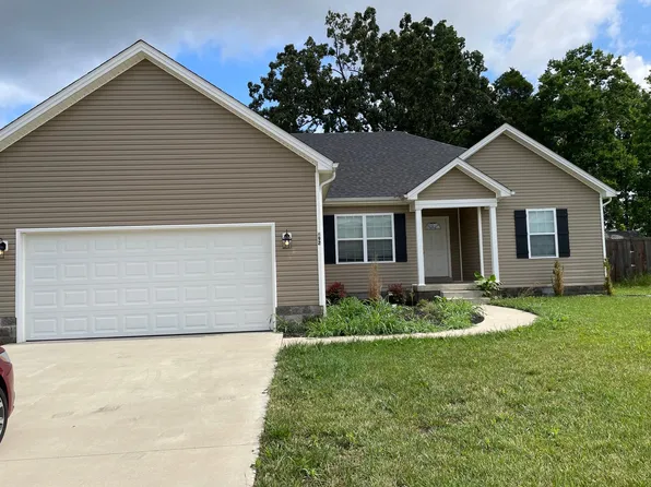 692 Pleasant Meadow Ln, Bowling Green, KY 42101