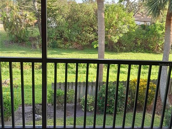 5th image of 7139 Wood Creek Dr