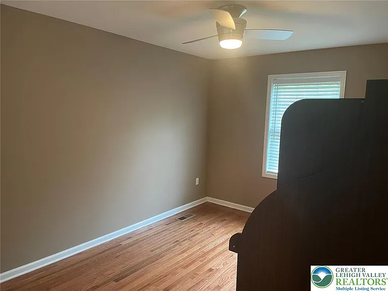 1621 Finches Garden Rd — Photo 16