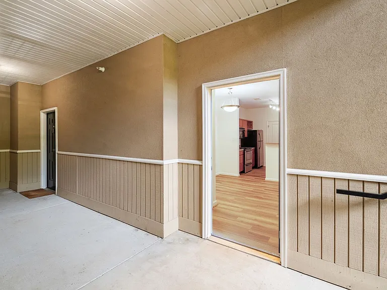760 Walker Sq #3C — Photo 2