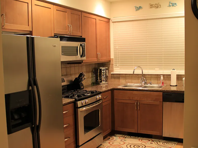 2379 NE Park Dr — Photo 10