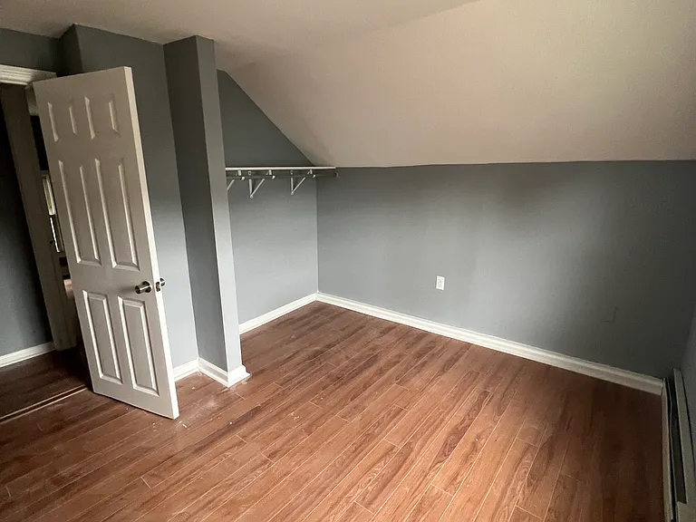 643 Washington Ave — Photo 8
