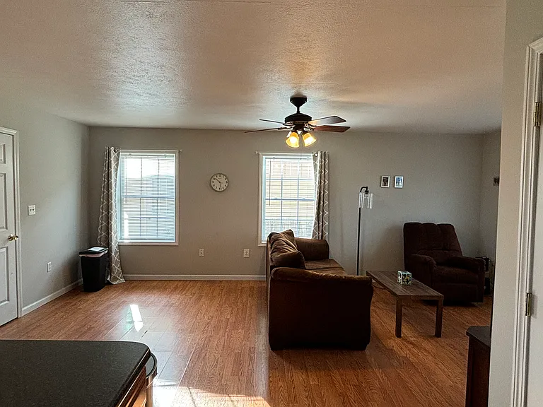 7431 Emi Ln #1 — Photo 5