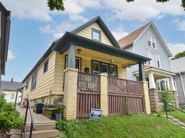 2471 West Cherry STREET, Milwaukee, WI 53205