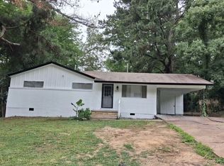 1527 Maria Dr, Jackson, MS 39204