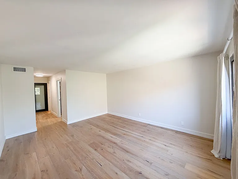 8828 Pershing Dr #305 — Photo 9