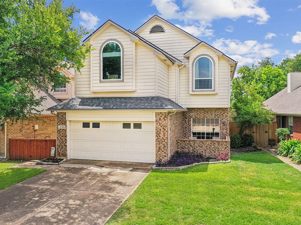 1st image of 1209 Broken Arrow Trl