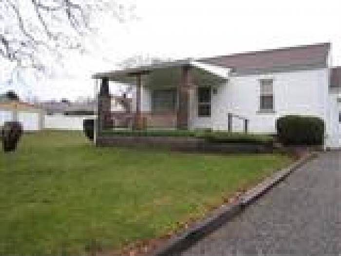 1st image of 141 S Shadylane Dr