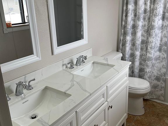 2nd image of 3287 Canyon Dr #67