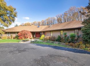 3 Larchmont Ct, Hockessin, DE 19707