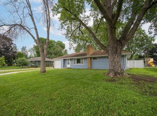 8009 4th Ave S, Bloomington, MN 55420