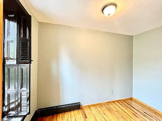 3rd image of 660 Putnam Ave Floor 2