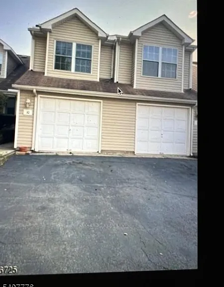 10 Leahy Ct — Photo 1