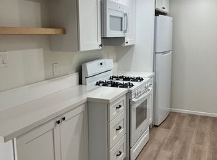 2163 Pacific Ave APT 1, Costa Mesa, CA 92627