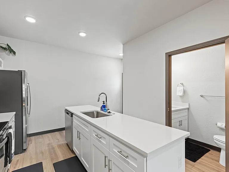 1911 W Boone Ave #2 — Photo 7