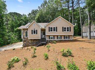 400 Hunt River Way, Suwanee, GA 30024