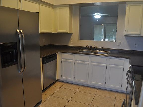 4th image of 17706 Washington St