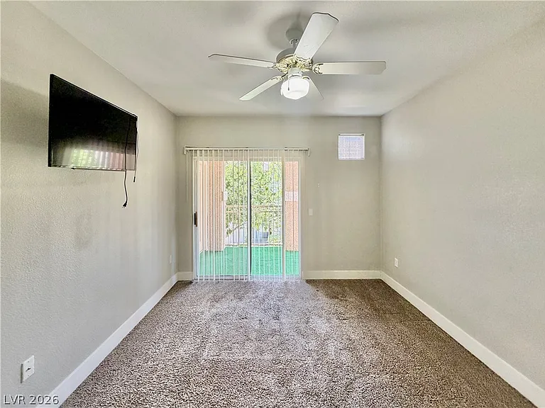 8555 W Russell Rd #2018 — Photo 16