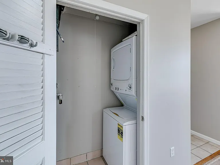 6602 Ridge Ave #2 — Photo 9