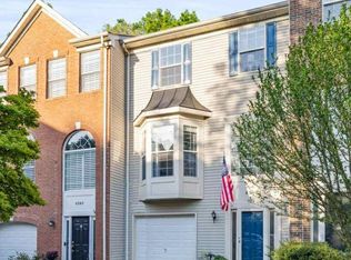 8363 Jovin Cir, Springfield, VA 22153