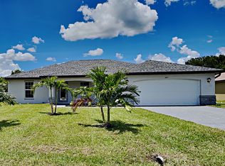 457 Gallegos St, Punta Gorda, FL 33983