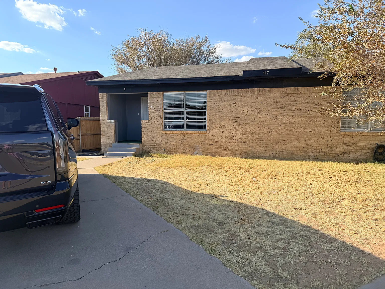 2 bed, 800 sqft, $1,600 — Photo 1