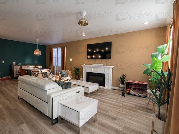 4th image of 23837 E 35th Ave