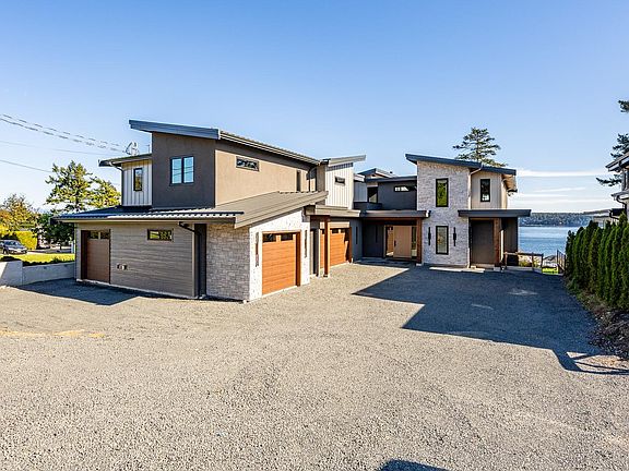 4th image of 89 Murphy St S