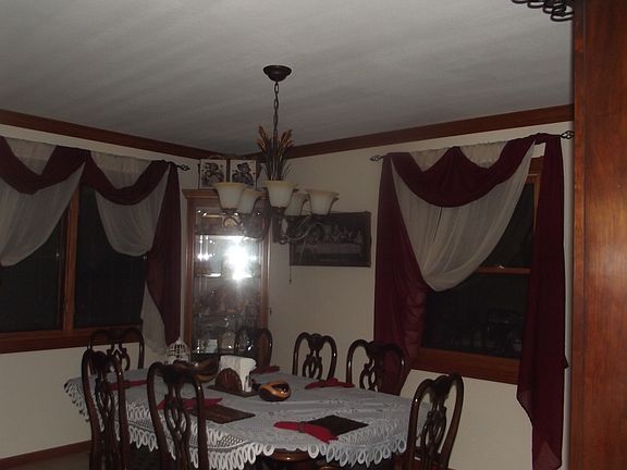 Formal dining room
