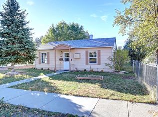 103 E Saint Andrew St, Rapid City, SD 57701