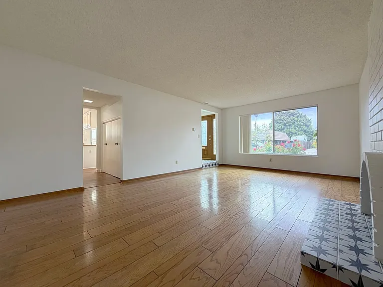 Blanton — Photo 1