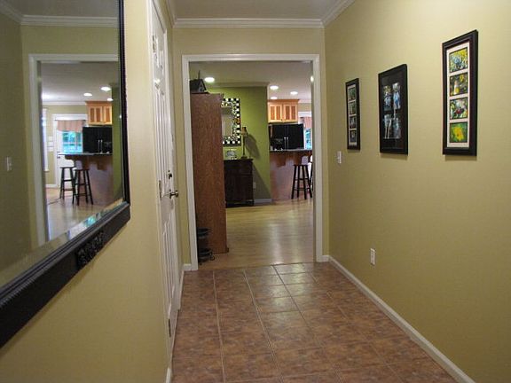 2nd image of 417 Fulton Dr