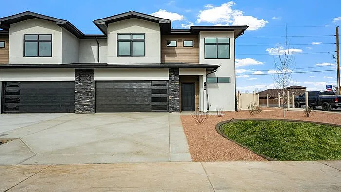 1107 Mee Canyon Cir — Photo 4