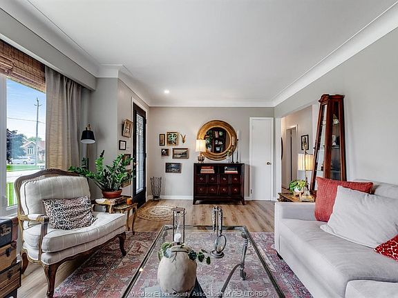 5th image of 40 Nicholas St