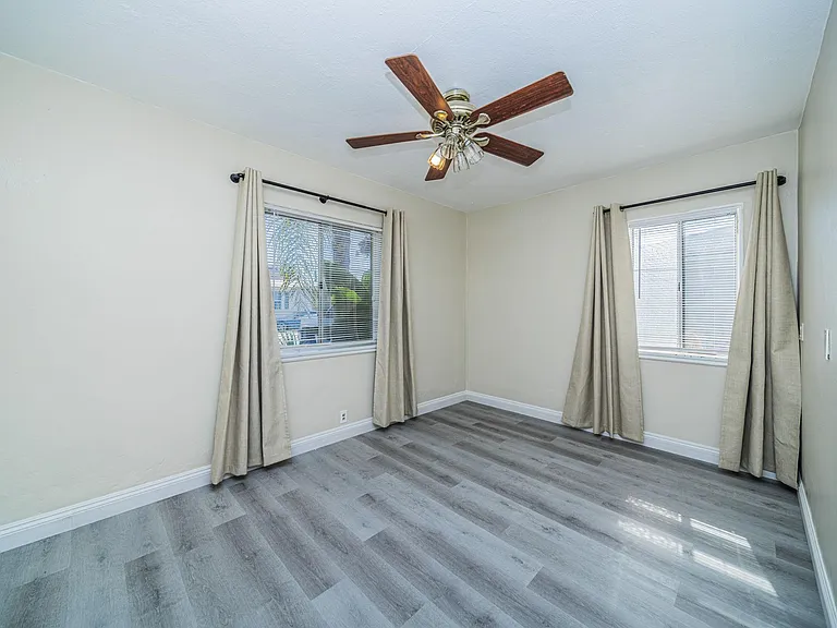 2576 Violet St — Photo 14