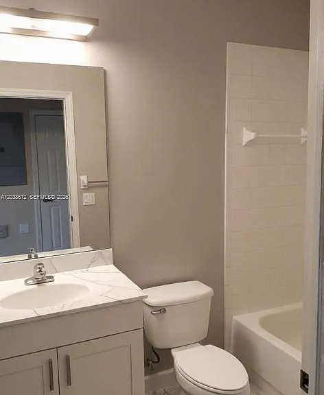 3017 Driftwood Way #0 — Photo 2