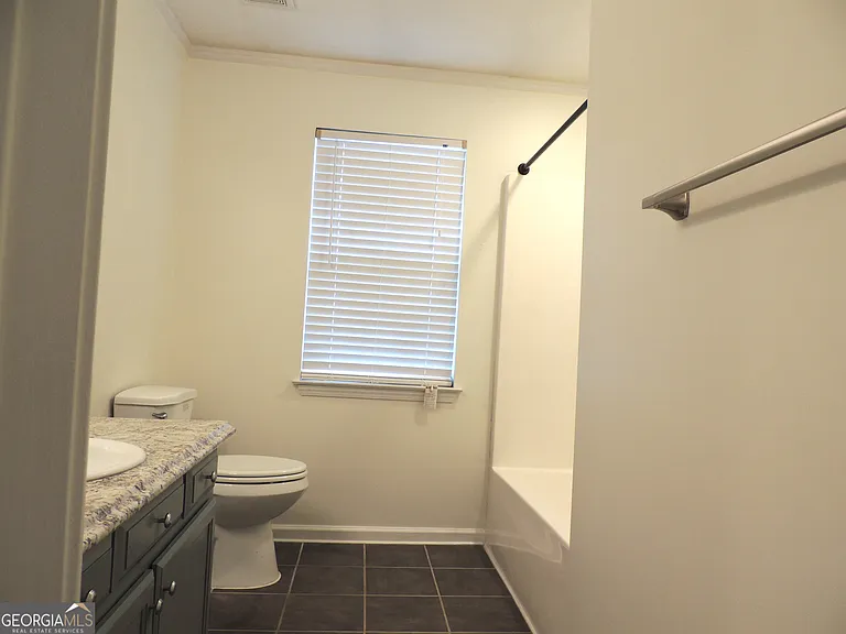 260 Mountainview Dr — Photo 9