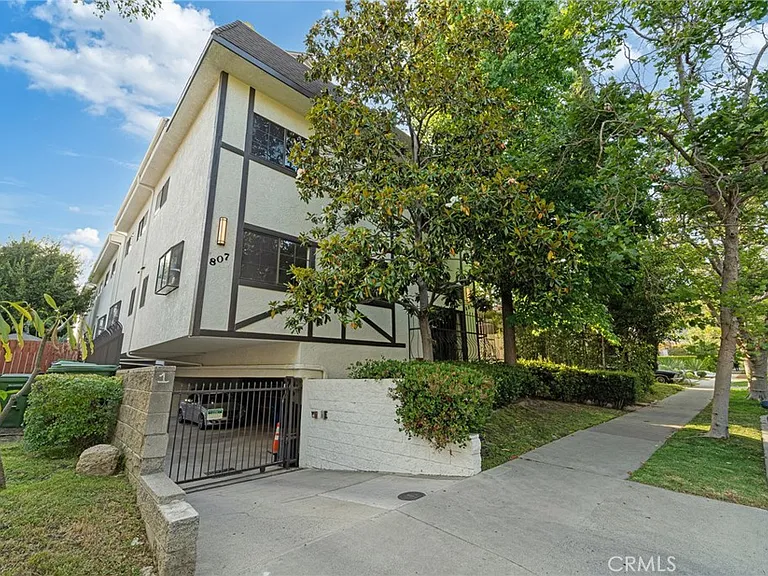 807 N Sycamore Ave #6 — Photo 25